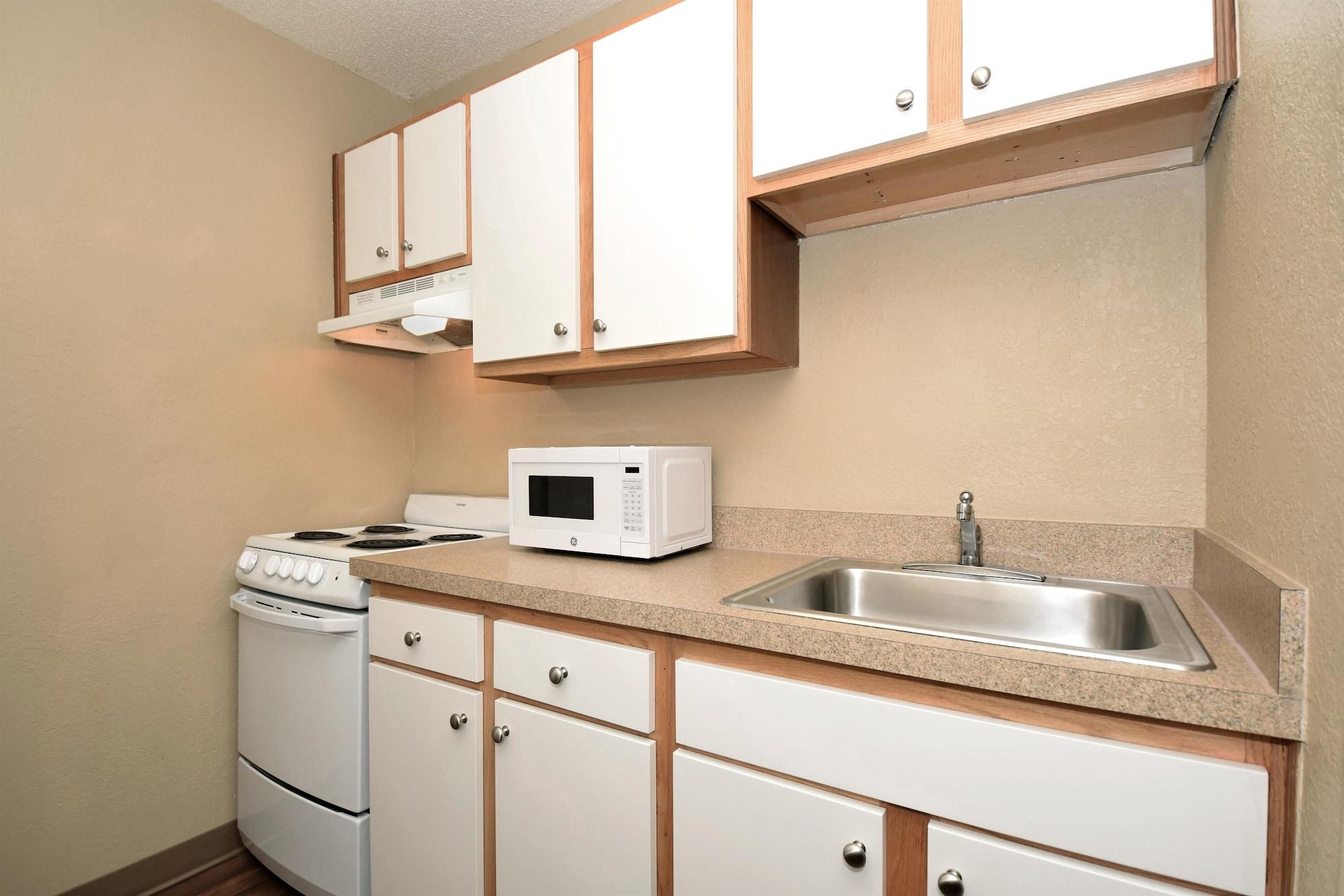 Extended Stay America Suites - Houston - Westchase - Westheimer Екстер'єр фото
