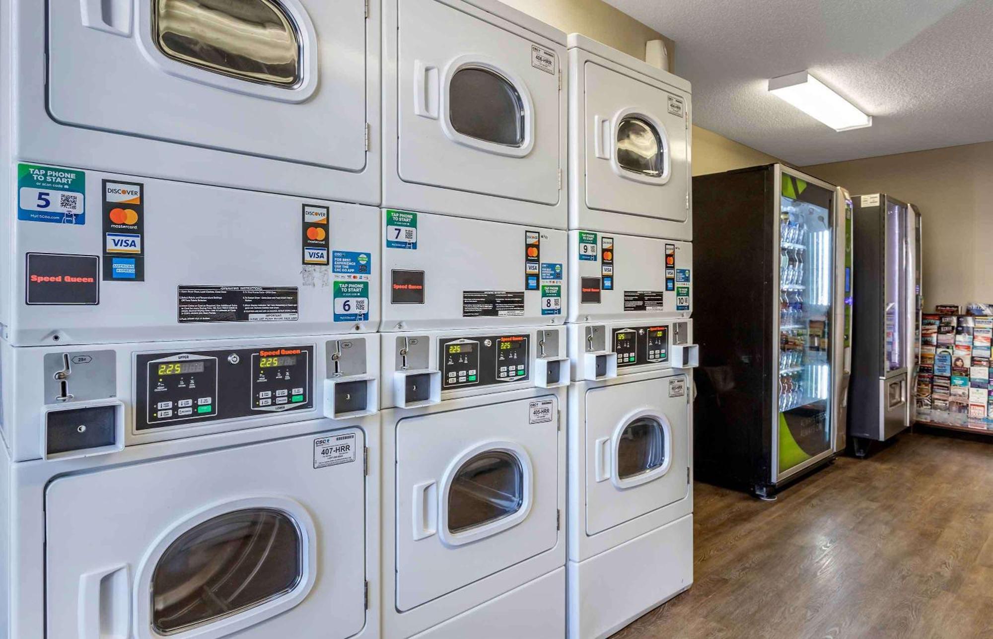Extended Stay America Suites - Houston - Westchase - Westheimer Екстер'єр фото