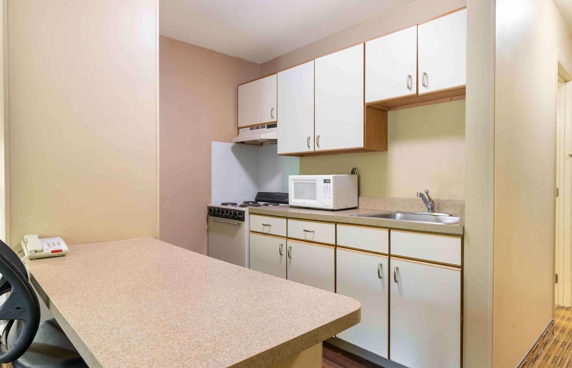 Extended Stay America Suites - Houston - Westchase - Westheimer Екстер'єр фото