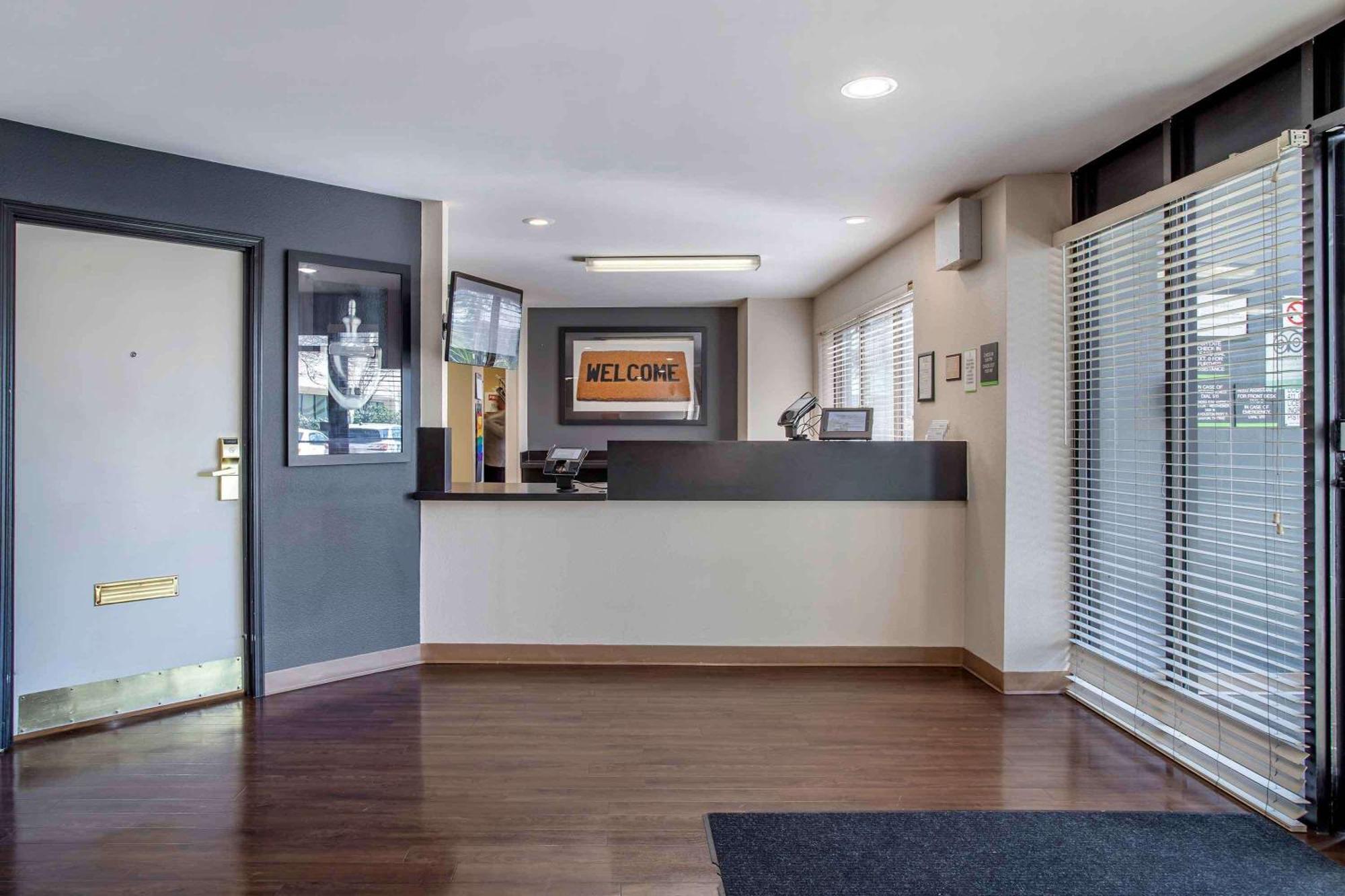 Extended Stay America Suites - Houston - Westchase - Westheimer Екстер'єр фото