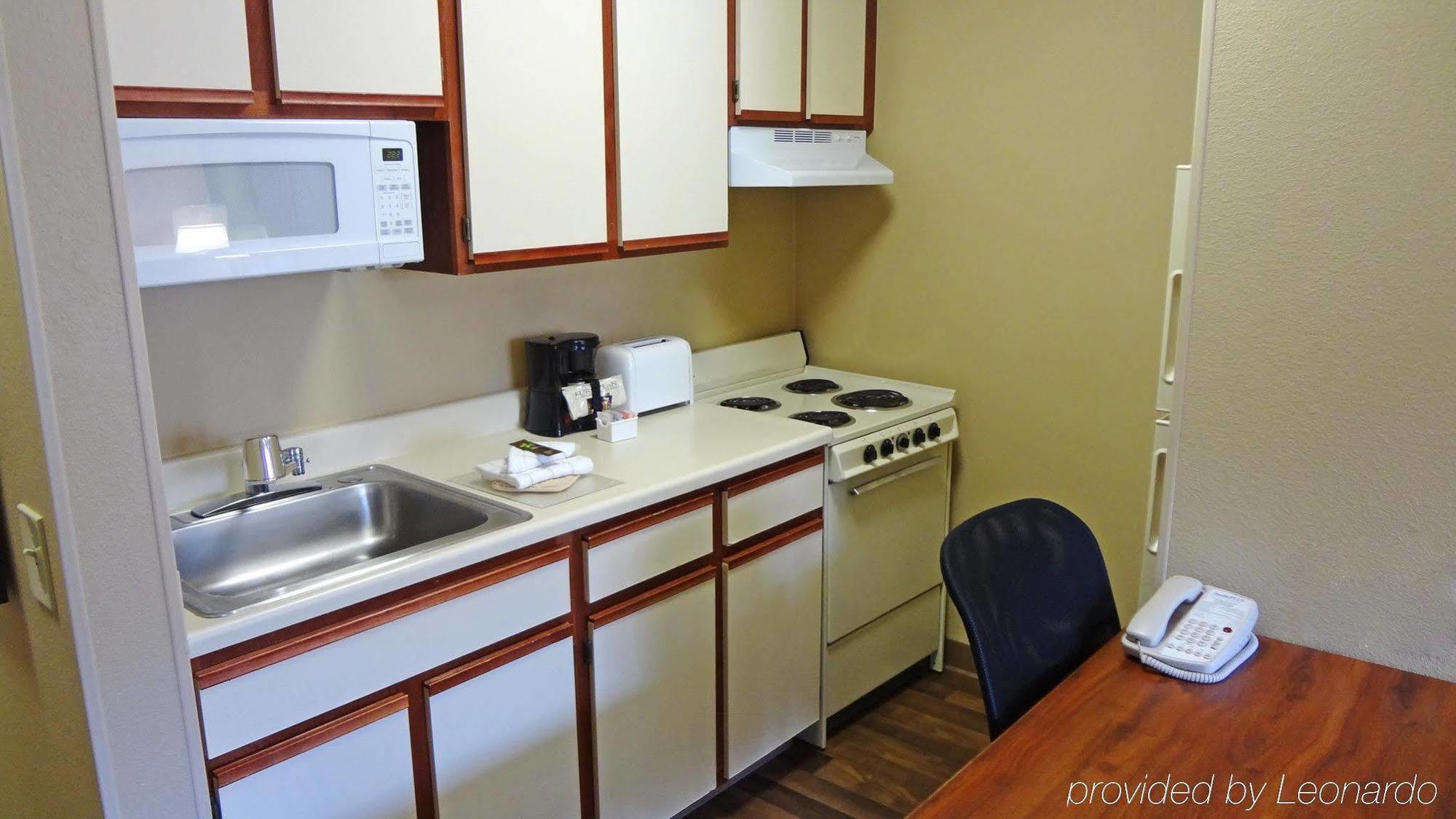 Extended Stay America Suites - Houston - Westchase - Westheimer Екстер'єр фото